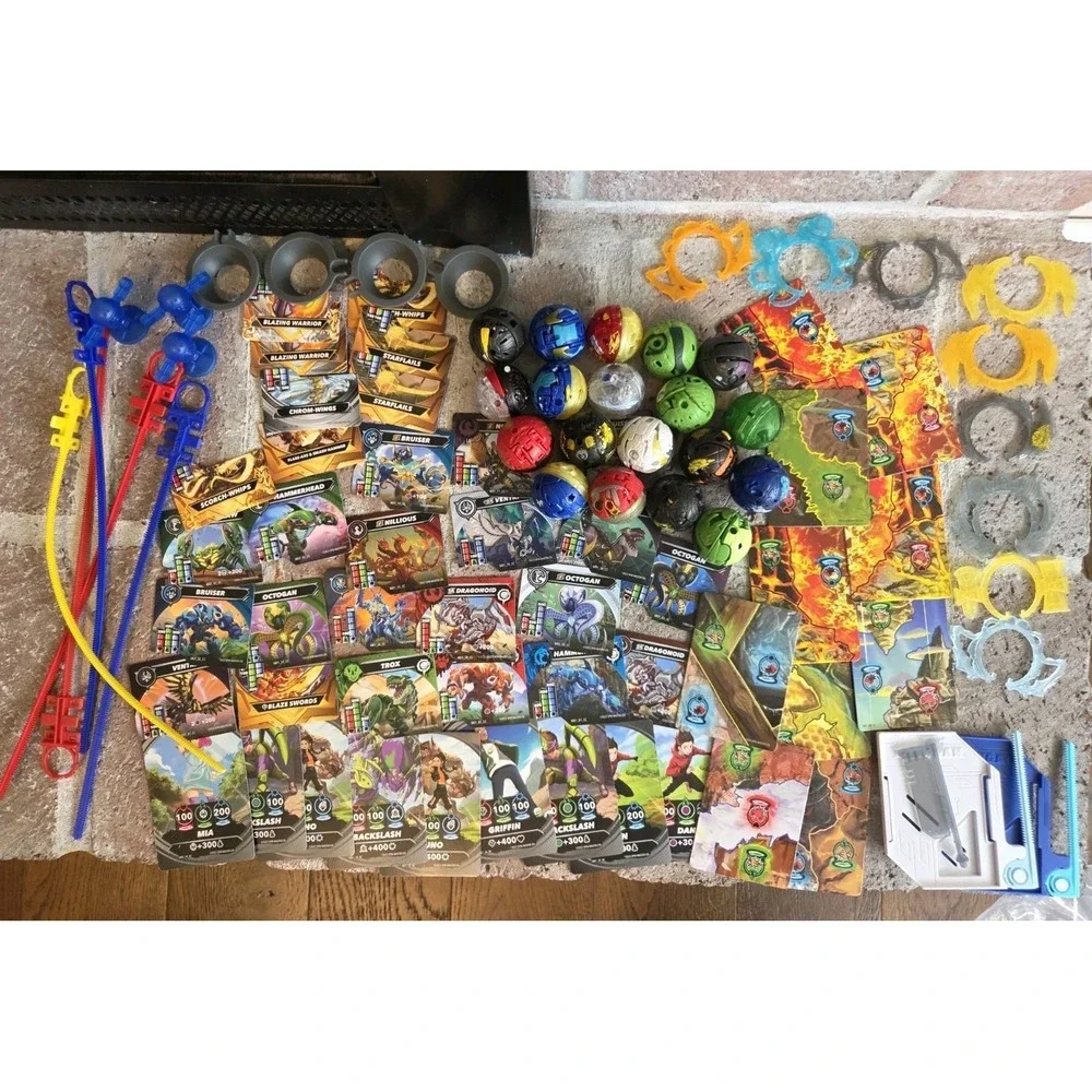 Bakugan Battle Brawlers Lot HUGE COLLECTION Cards Figures Special Attack